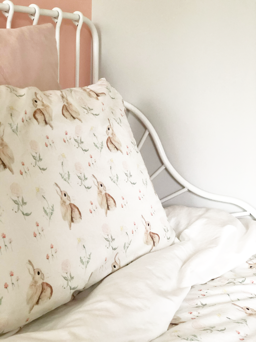 Housse de couette lapine et fleurs - naturel en satin de coton