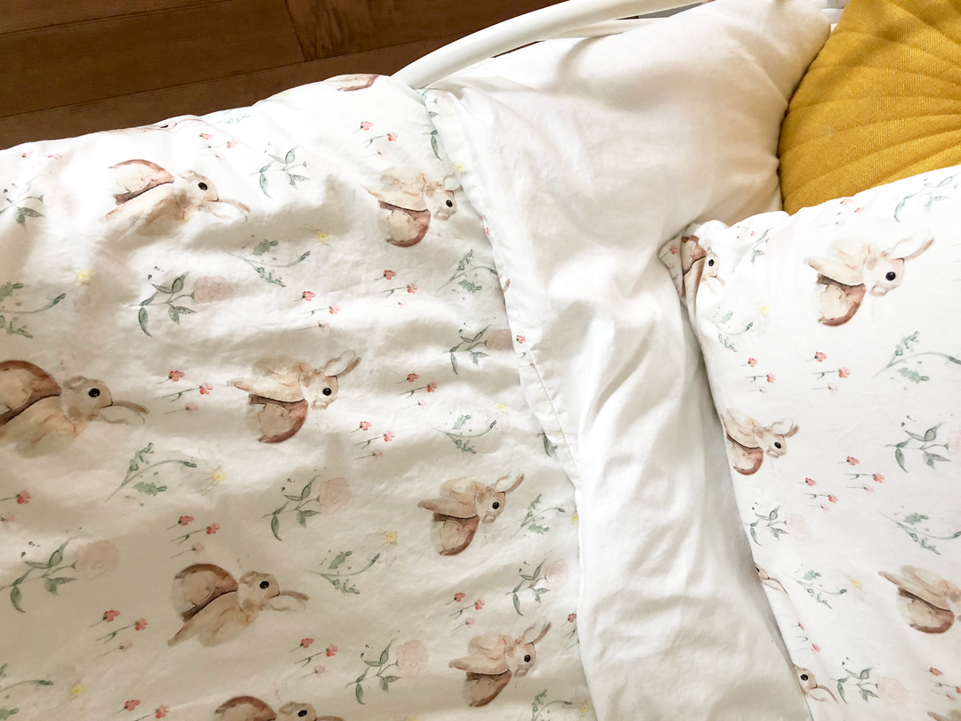 Housse de couette lapine et fleurs - naturel en satin de coton